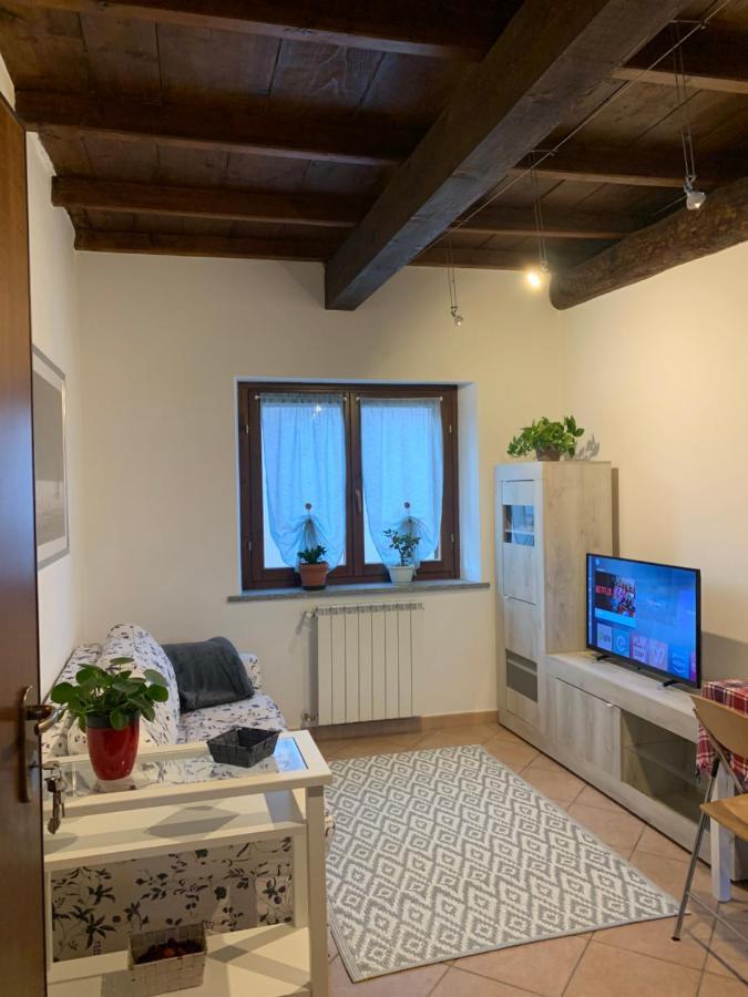 Colline Di Barengo Apartment Momo Εξωτερικό φωτογραφία